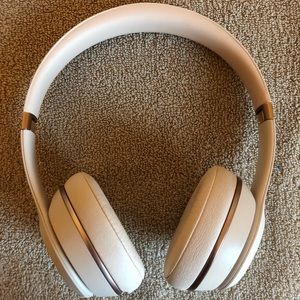 Wireless Rose Gold Beats Headphones